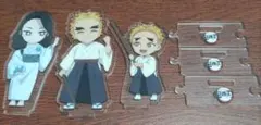 鬼滅の刃　繋がるアクリルスタンド　煉獄槇寿郎、瑠火、千寿郎