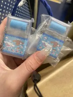 ローラー付き消しゴム風　キーホルダー　シナモロール