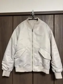 GU MA-1ジャケット 中綿入り