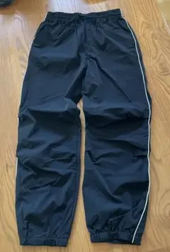 黒 サイドライン付き 長ズボン　キッズ　160cm