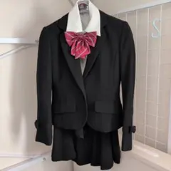お値下げ！　女の子　スーツ　140センチ　POSH BOY