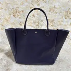 クリーム　カンパニー　美品　レザートートバッグのサムネイル