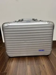 リモワ Rimowa旧盤トパーズ 青タグ アタッシュケース　25Lのサムネイル