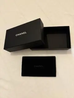 CHANEL パスケースの空箱