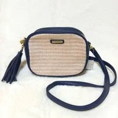 【新品タグ付】DRESKIPドレスキップ　タッセル付きショルダーバッグ　ネイビーのサムネイル