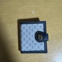 GUCCI 二つ折り財布 ネイビー GG柄