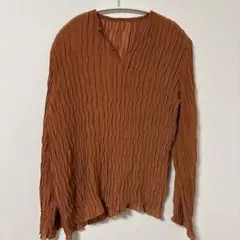JUNOAH オレンジ プリーツシアーシャツ