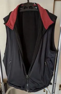 Item thumbnail for item 8ed70dcb-7473-4a71-95c6-daeb63f98304