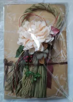 ハンドメイド　しめ縄飾り　ピンク系