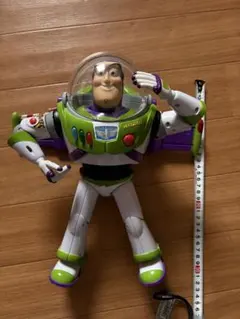 【美品】バズ・ライトイヤー トーキングフィギュア ディズニー トイストーリー