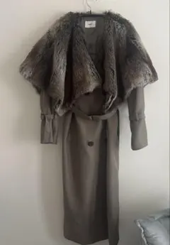MURUA フェイクファー付き ロングコートのサムネイル