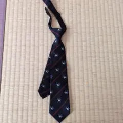 キッズ ネクタイ　バーバリー