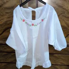 在庫限り！ 昭和レトロ 未使用 刺繍付き 白割烹着