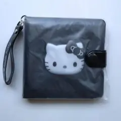 【匿名配送】サンリオ キティ ビニールウォレット ブラック 2つ折り財布
