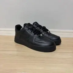 【極美品】Nike Air Force 1 ブラック27cm