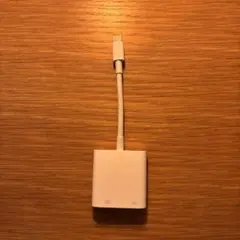純正 Apple Lightning - USB 3カメラアダプタ