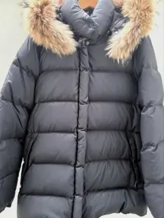 ブラック ダウンジャケット