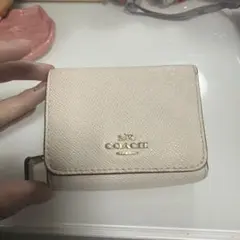 COACH 三つ折り財布アイボリー - メルカリ