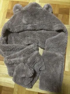 クマ耳付き　マフラー　ニット帽