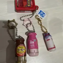 雪印 メグミルク ガチャ コーヒー いちご ミニチュア ペヤング焼きそば