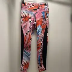 NIKE ボタニカル柄 レギンス スパッツ