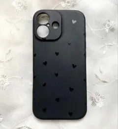 iPhone17 シリコンソフトケース レンズ保護 ハート 黒ブラック①