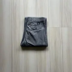 ツータック チノパン