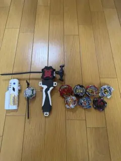 ベイブレードバースト　まとめ売り　ランチャー２点付き　＋レイヤー