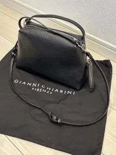 ジャンニキアリーニ アリファ M ショルダーバッグ 2WAY レザー 