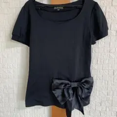 CLATHAS 黒 リボン付き Tシャツ 38のサムネイル