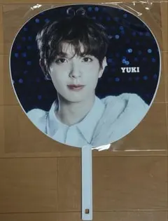 NEXZ ネクスジ　ヒュイ　直筆サイン入り　うちわ NEXZ ネクスジ ヒュイ 直筆サイン入り うちわ