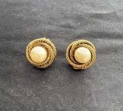 【USED】ヴィンテージ　レトロ　パールイヤリング