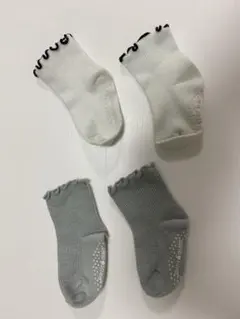 フリル付きベビー靴下 2足セット
