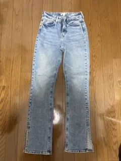 Item thumbnail for item f7575e4d-7325-47c5-abf1-8f246546b8f4