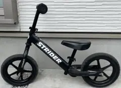 STRIDER ストライダー バランスバイク ブラックのサムネイル