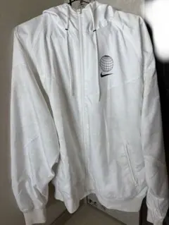 ナイキ　NIKE アウター