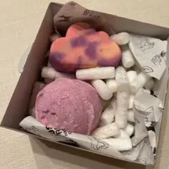 LUSH バスボム　2点セットのサムネイル