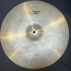 希少 白抜き1970年代 A.Zildjian Medium Ride 16”