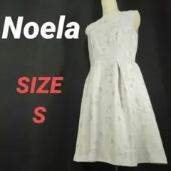 Noela　ノエラ　花柄ワンピース　ノースリーブ　総柄　S