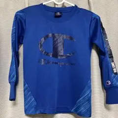 チャンピオン長袖Tシャツ　130㎝