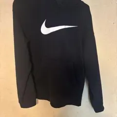 Nike ブラック フード付きパーカー M