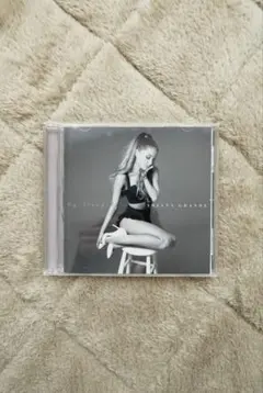 Ariana Grande "My everything"