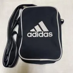 adidas ショルダーバッグ 黒