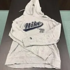 パーカー　NIKE レトログレー