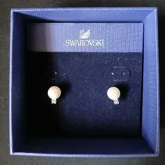 スワロフスキー　ピアス　パール　アクセサリー　Swarovski Pearlのサムネイル
