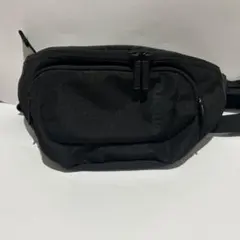 umbro ボディバッグ ブラック