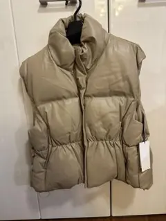美品♡ ヤマダヤ Vin フェイクレザー中綿ベスト - メルカリ