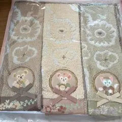 ディズニー　ダッフィー　ミニタオル3枚セット