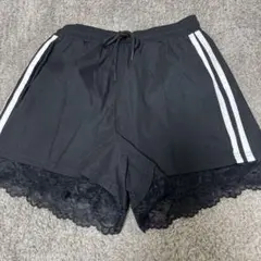 GRL ブラックレース付きショートパンツ M