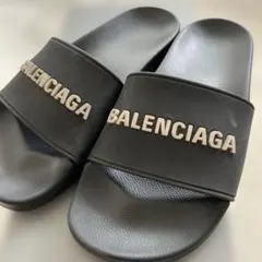 BALENCIAGA ブラック スライドサンダル　37のサムネイル